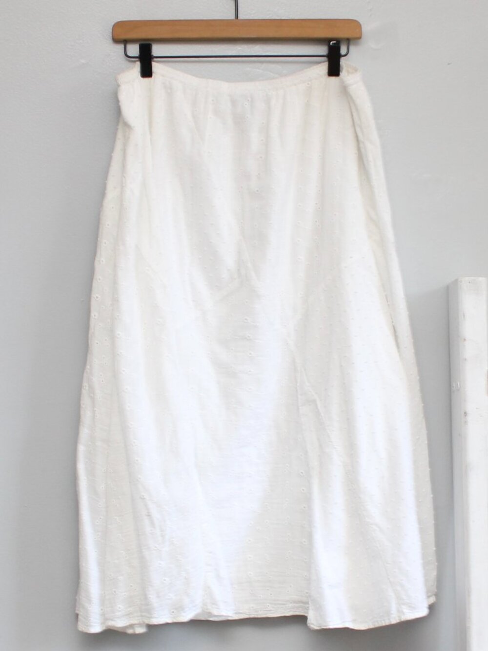 JM Collection White Peasant Eyelet Embroidered Patchwork A-Line Midi Skirt Large - Picture 2 of 6